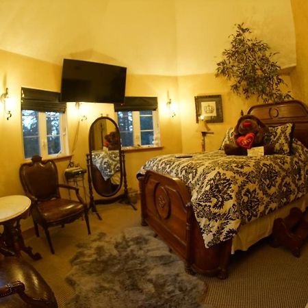 Fleur De Lac Europeran Inn เลคแอร์โรว์เฮด ภายนอก รูปภาพ